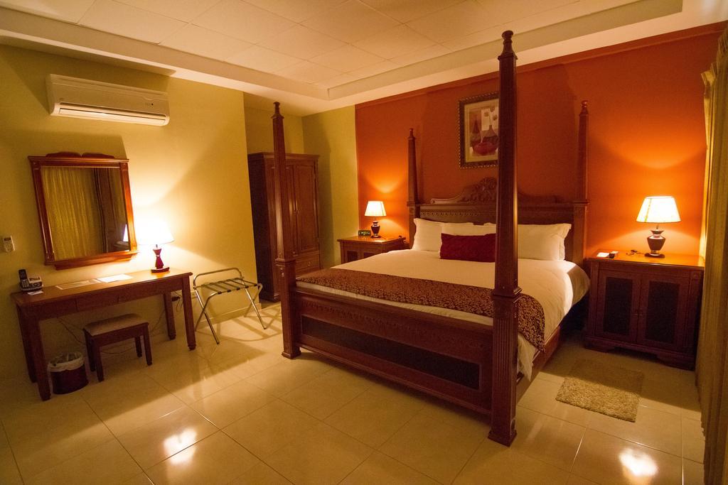 Gran Hotel Azuero Chitre Bagian luar foto