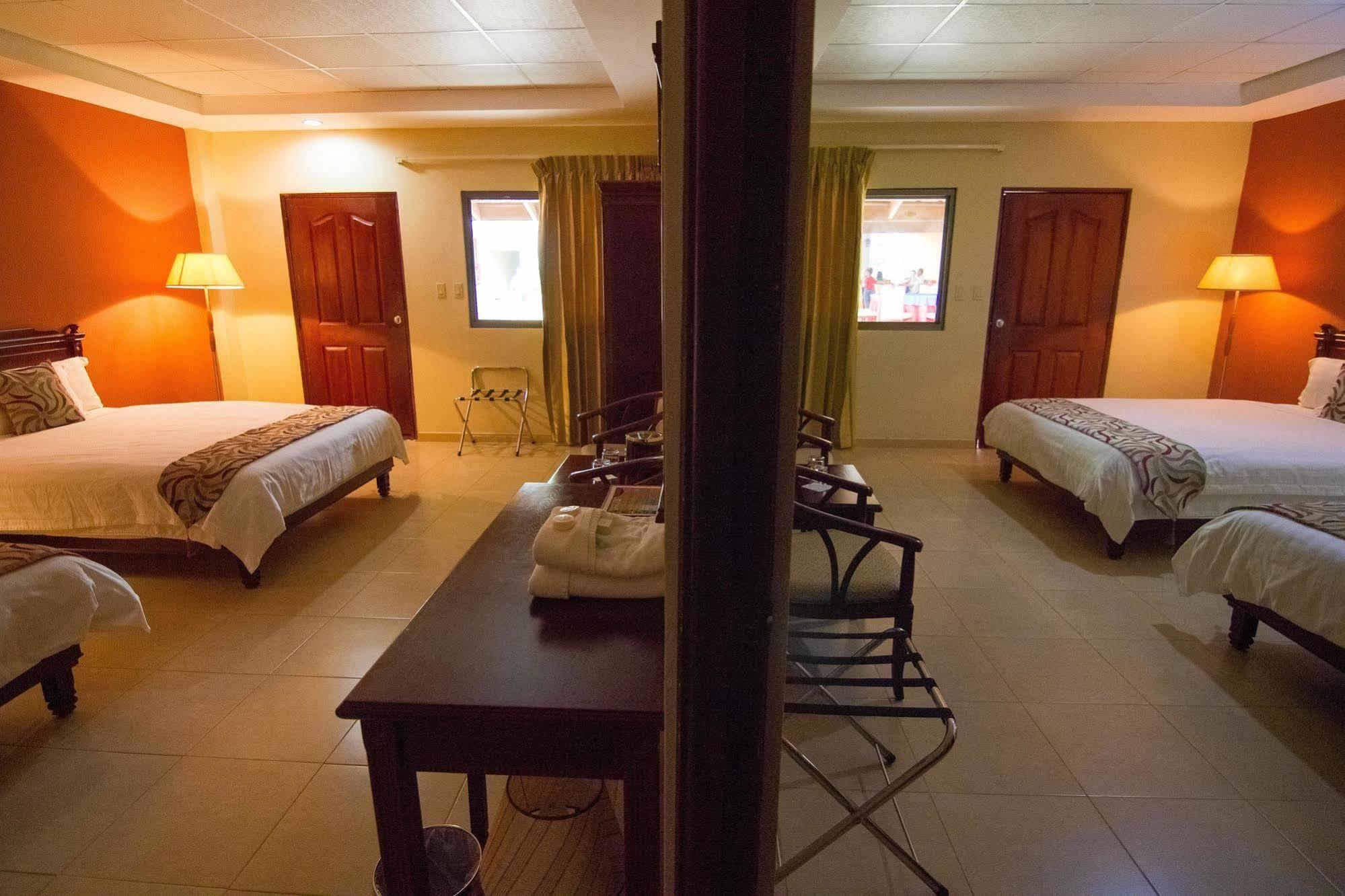 Gran Hotel Azuero Chitre Bagian luar foto