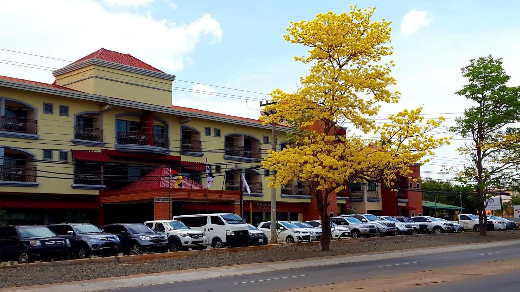 Gran Hotel Azuero Chitre Bagian luar foto
