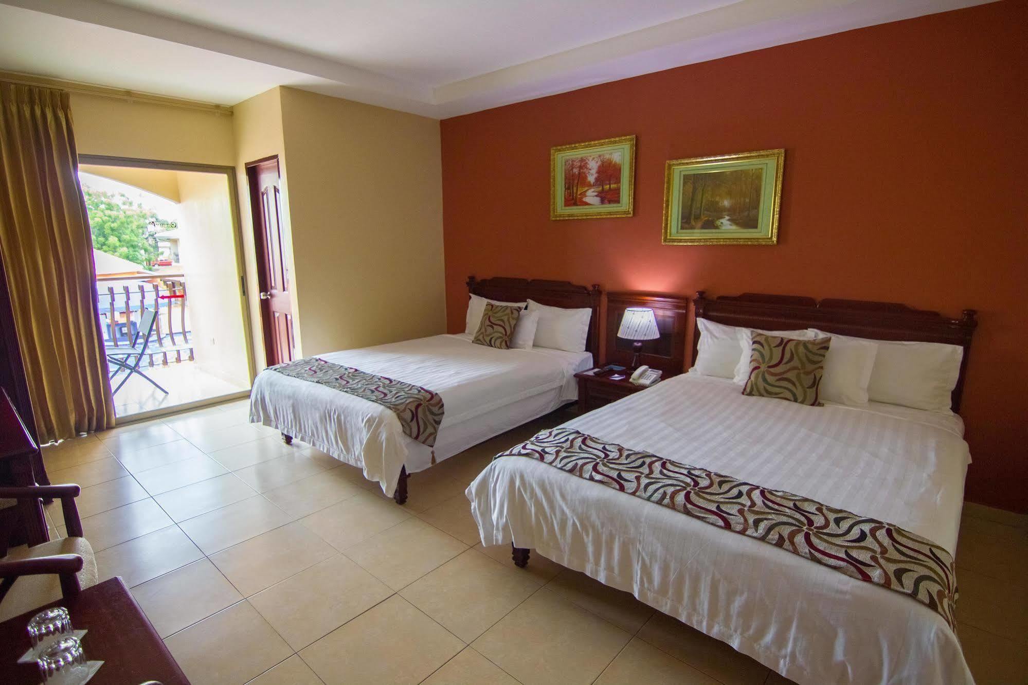 Gran Hotel Azuero Chitre Bagian luar foto